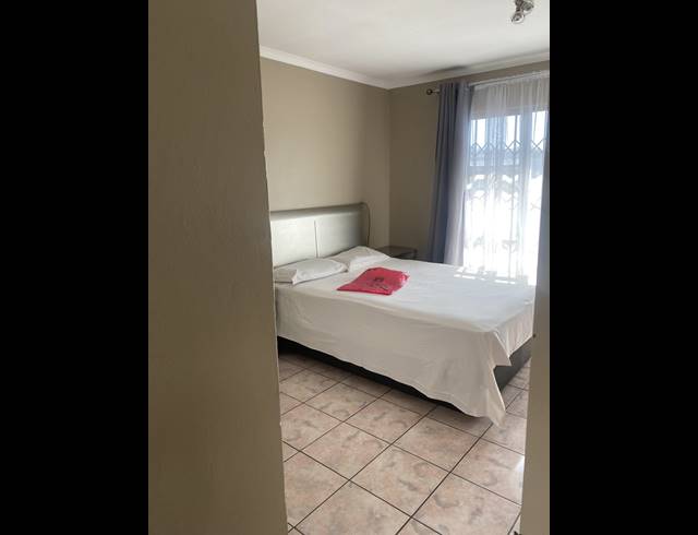 2 BEDROOM TOWNHOUSE FOR SALE IN RIDGEWAY